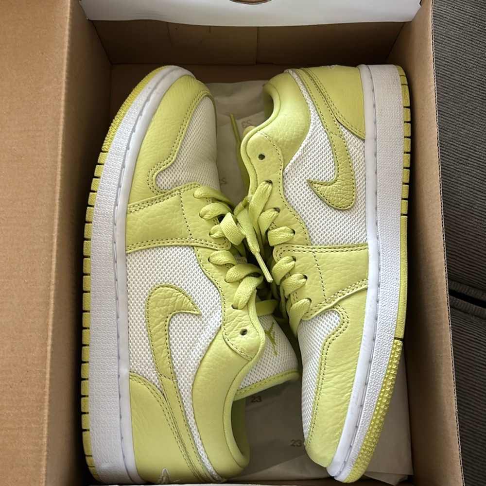 Jordan low